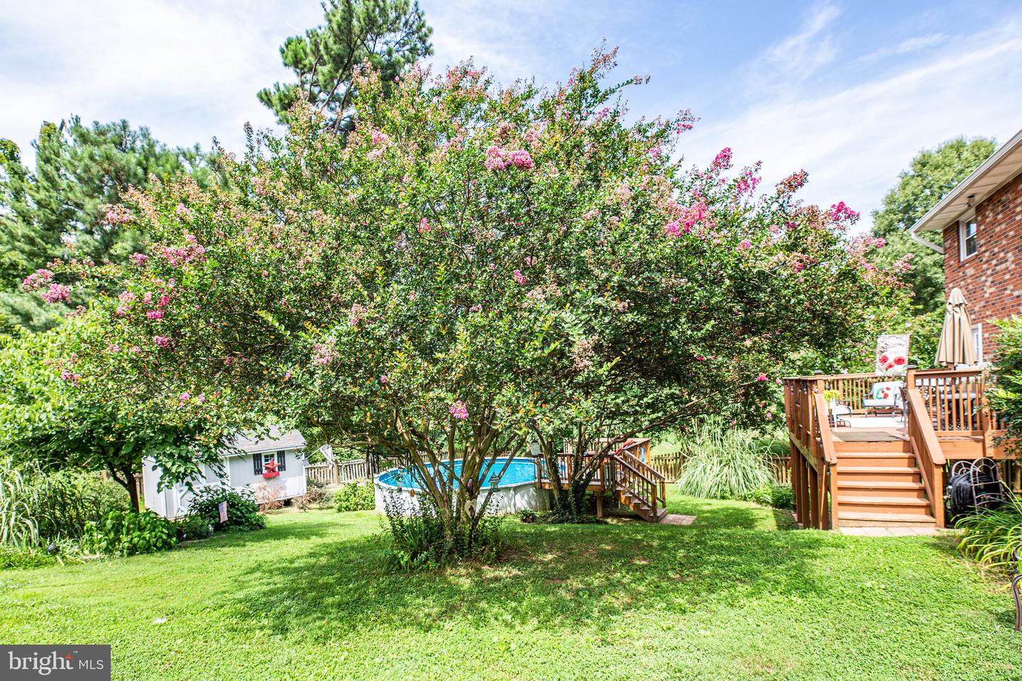 4204 Rosemont LANE