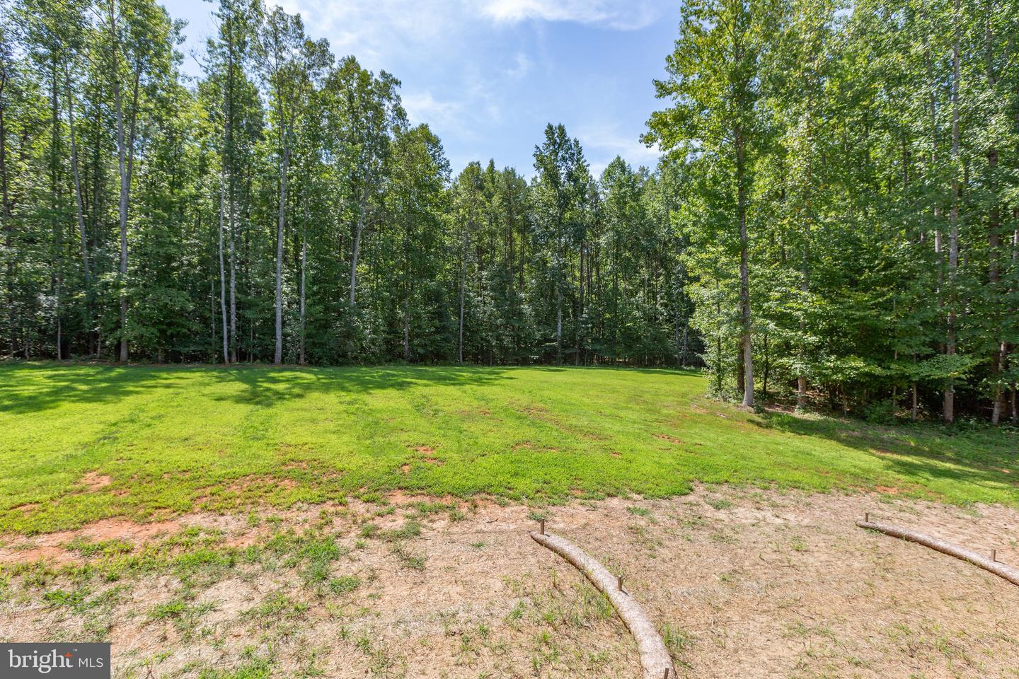 7527 Stonegate Manor DRIVE
