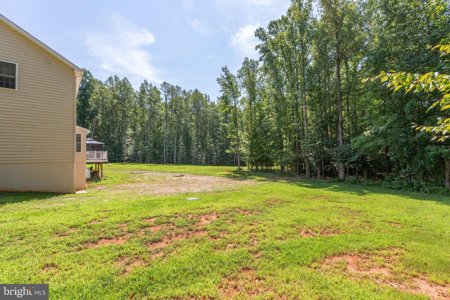7527 Stonegate Manor DRIVE