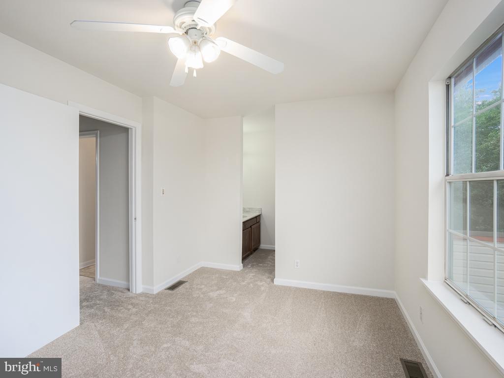 79 C L Walker BOULEVARD