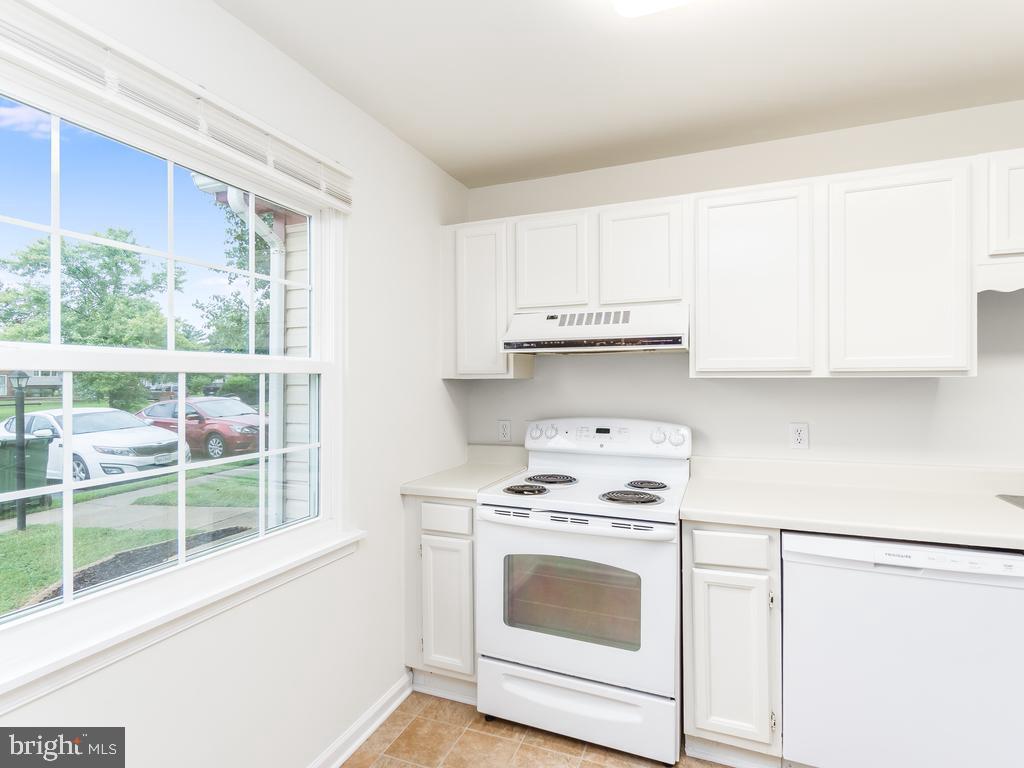 79 C L Walker BOULEVARD