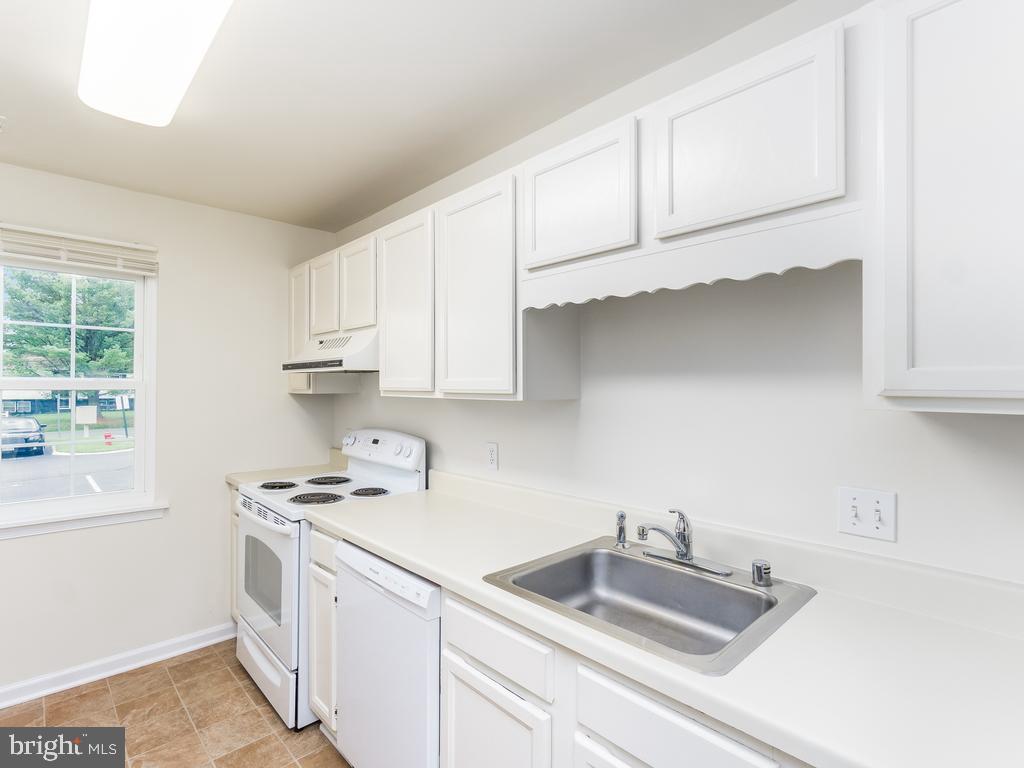 79 C L Walker BOULEVARD