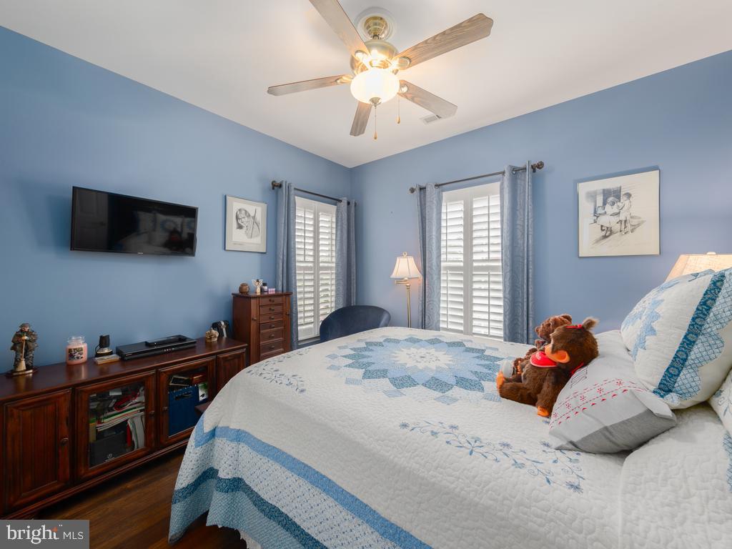 11212 N Scottwood LANE