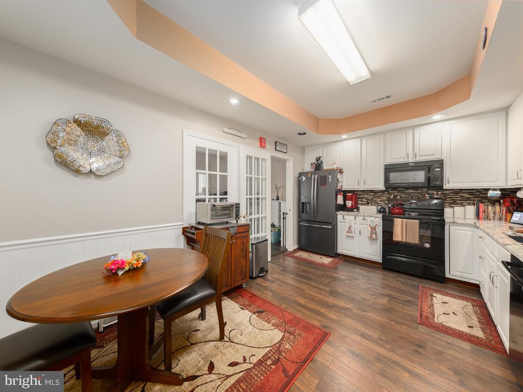 11212 N Scottwood LANE