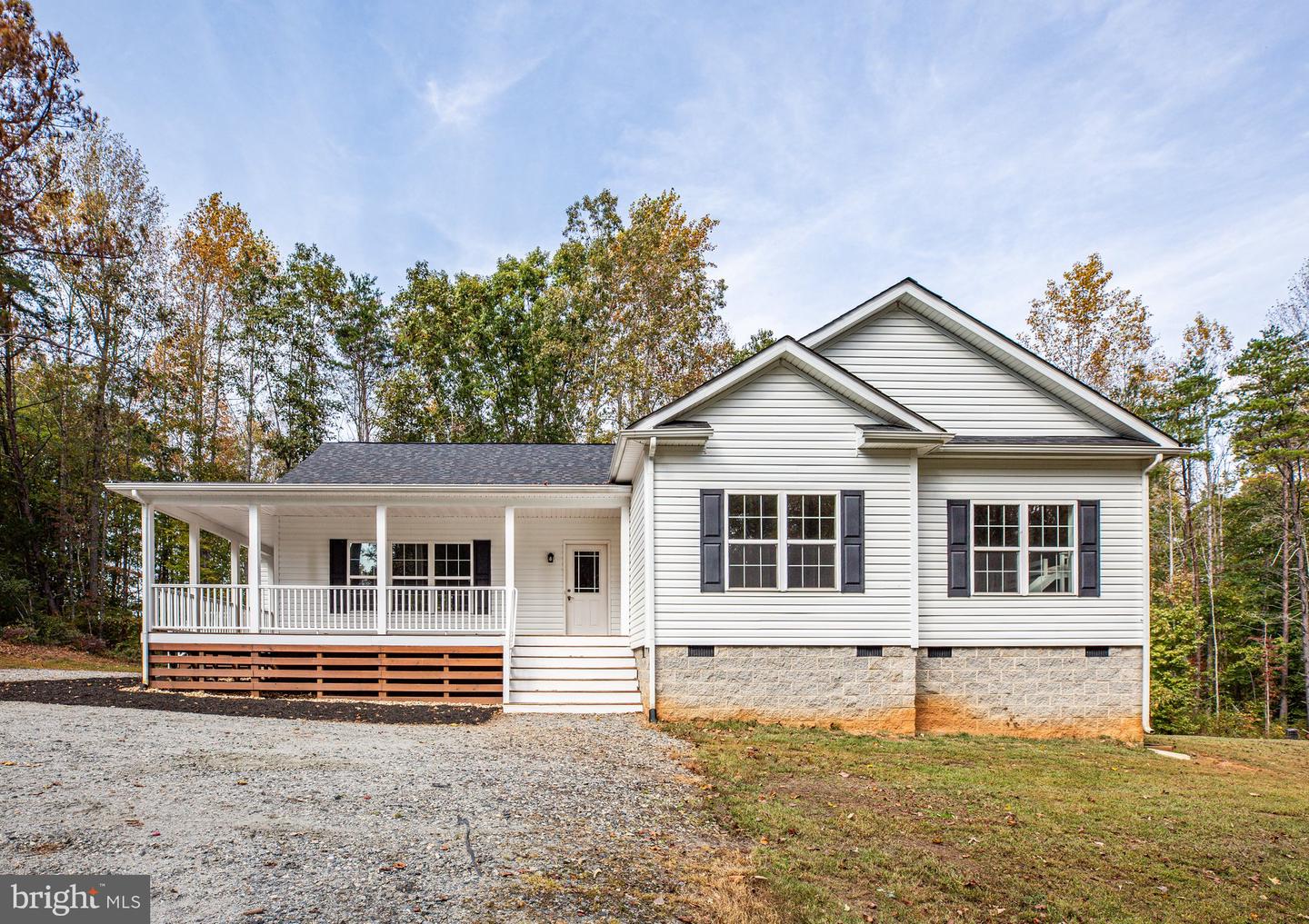 9085 Brandon Ray LANE