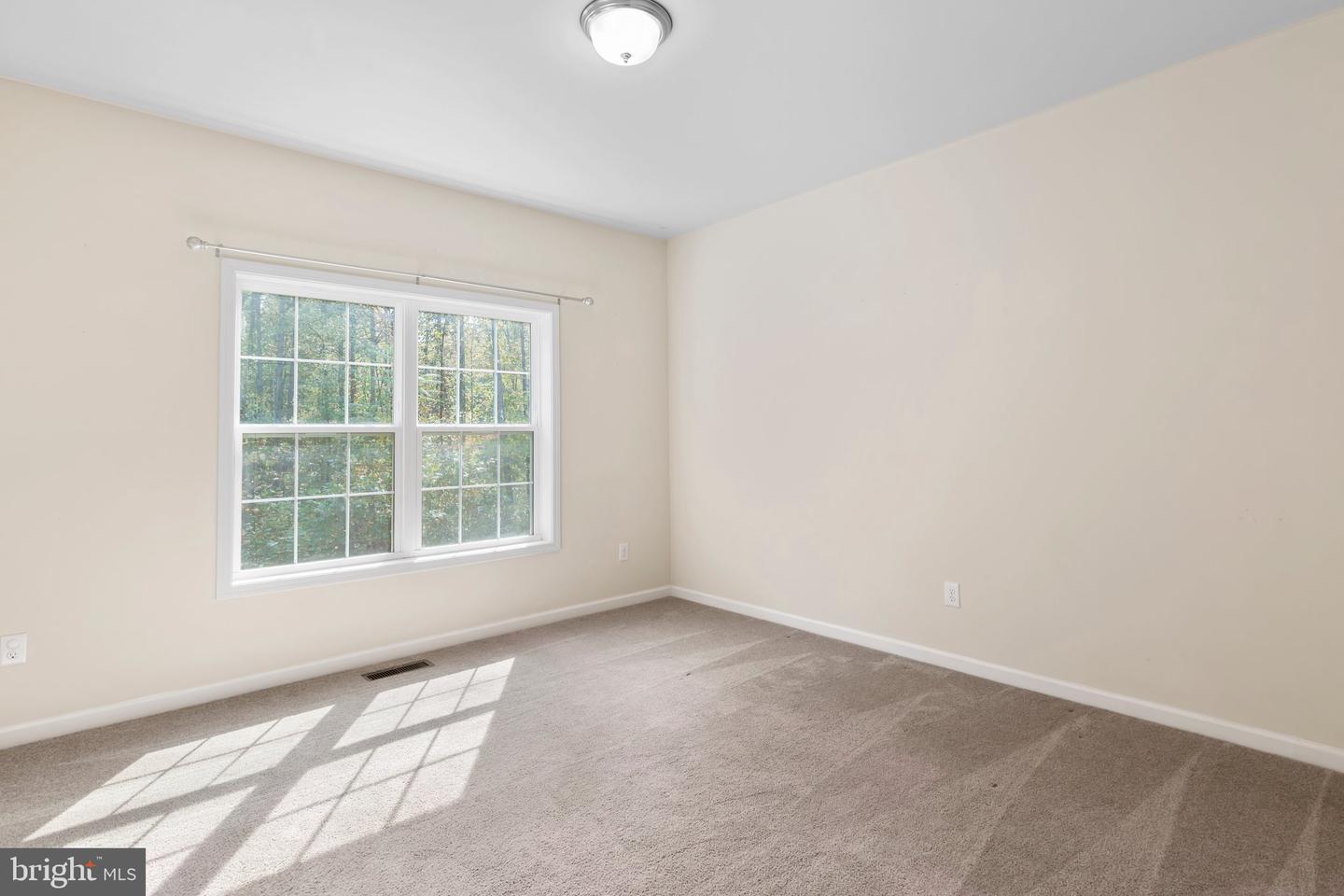 9085 Brandon Ray LANE