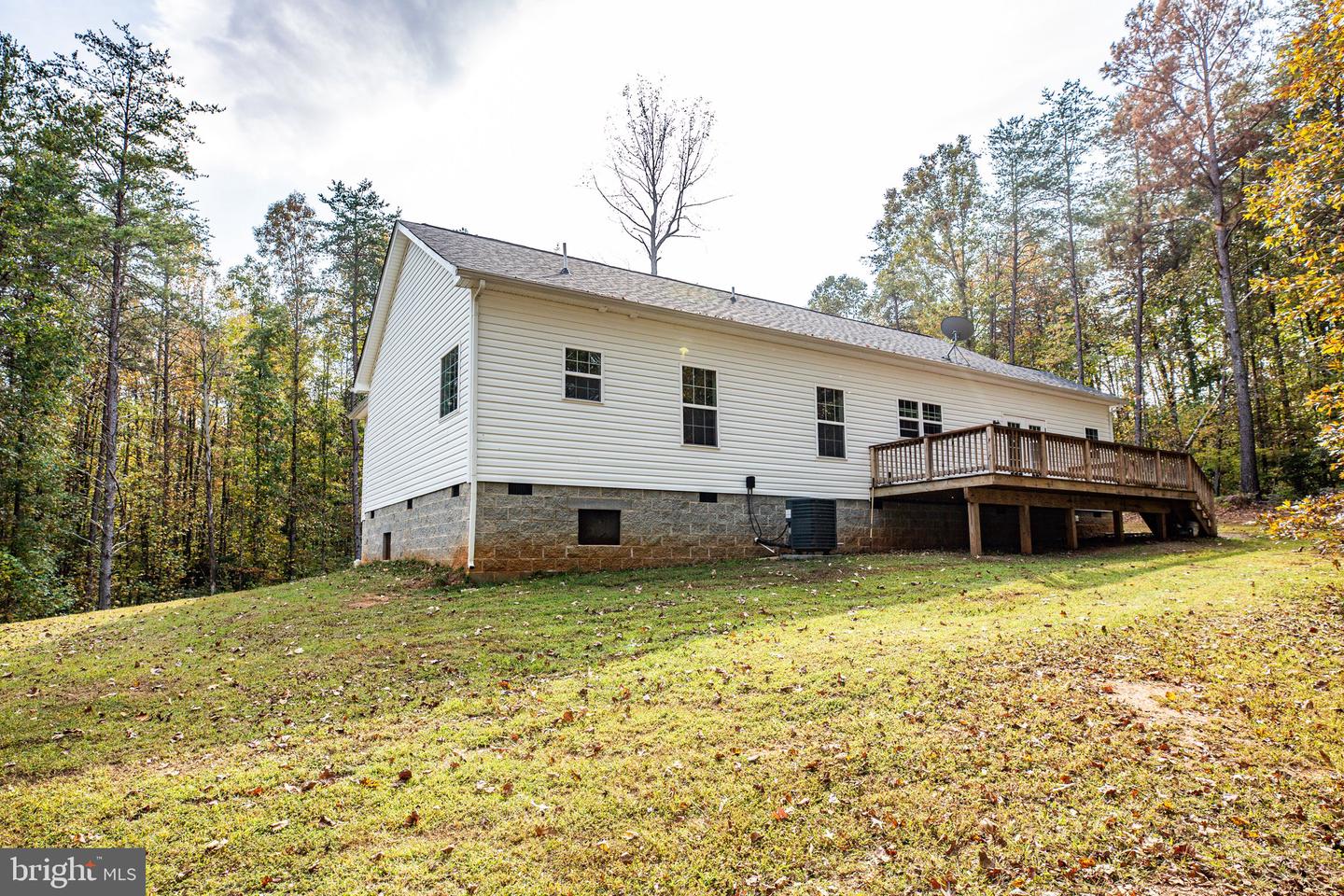 9085 Brandon Ray LANE