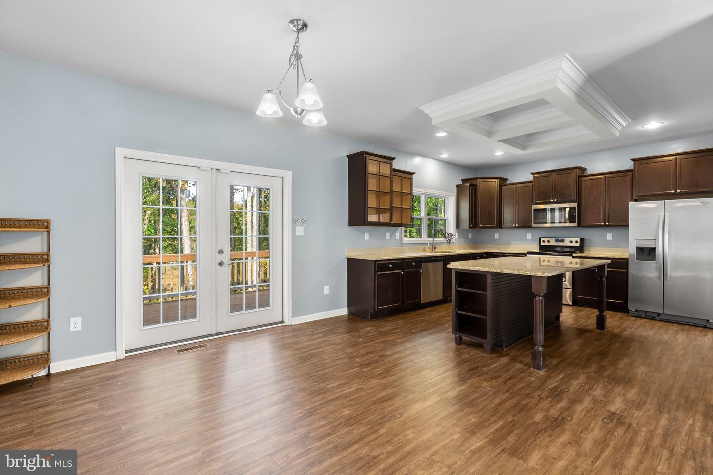9085 Brandon Ray LANE