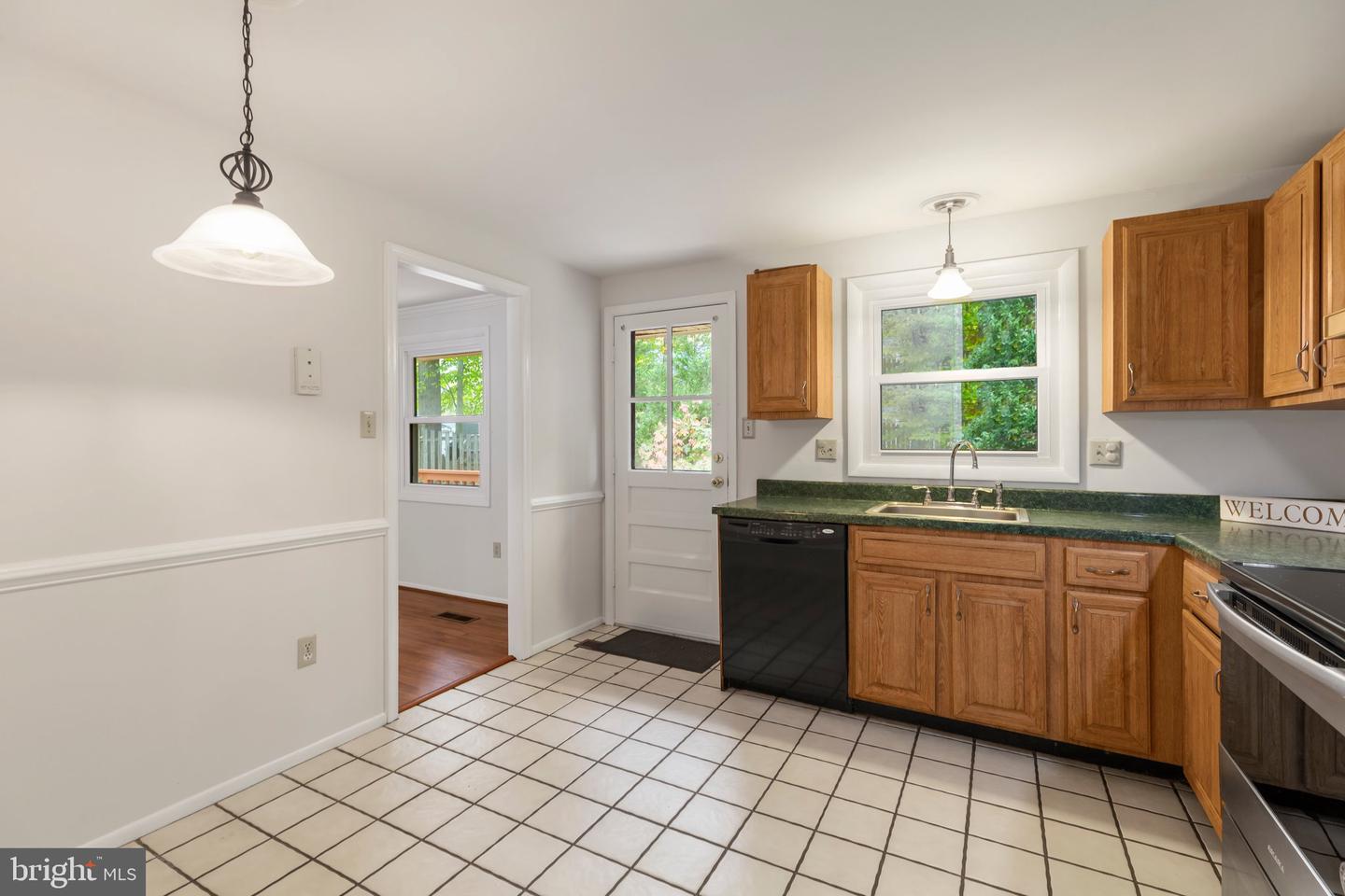 207 Creek LANE
