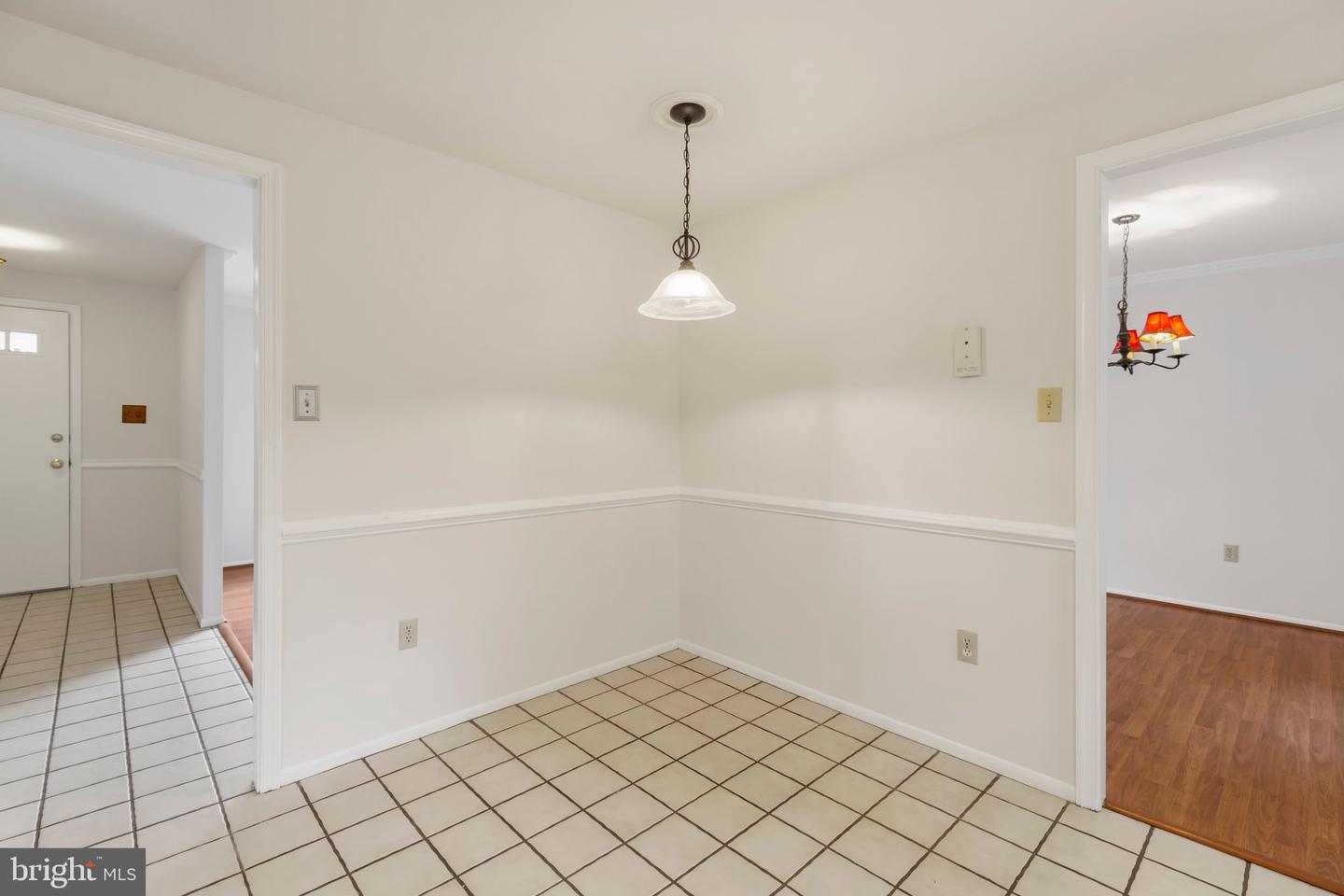 207 Creek LANE