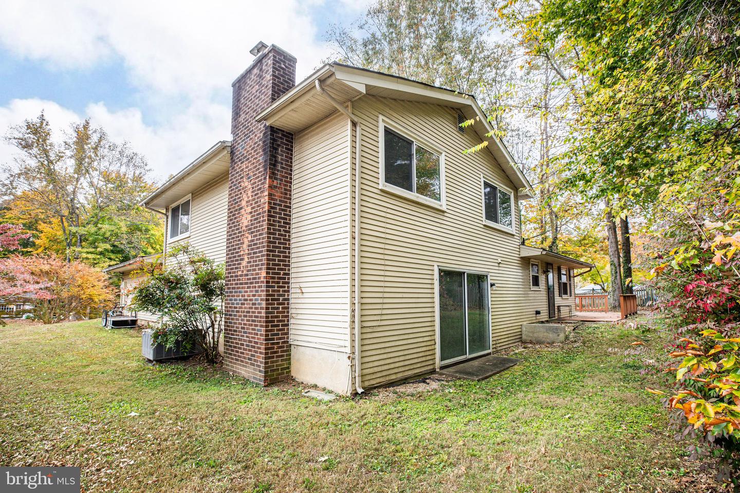 207 Creek LANE
