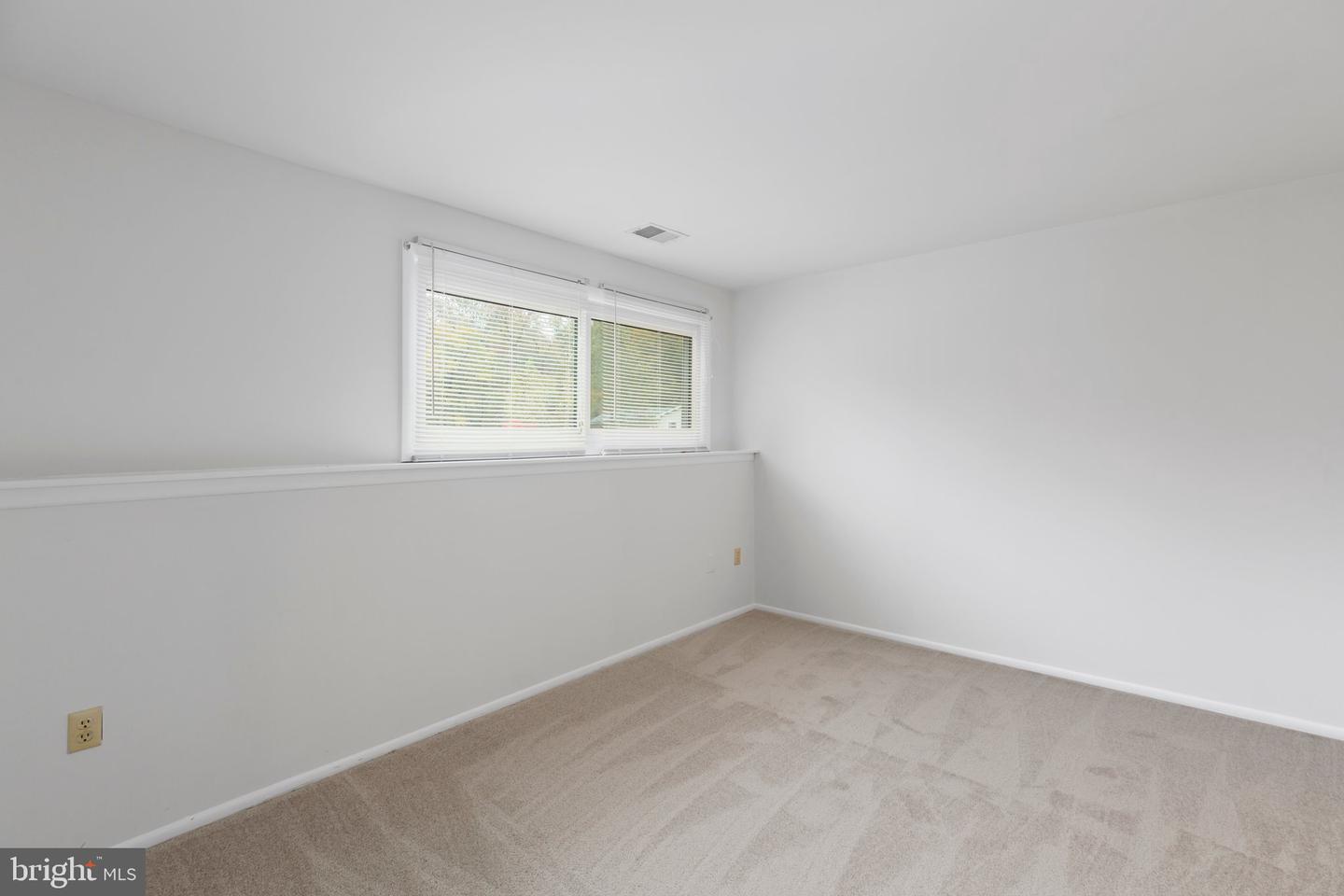 207 Creek LANE