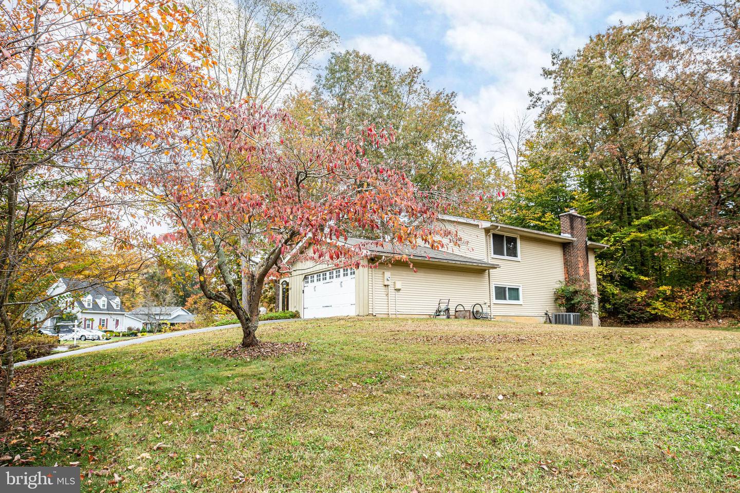 207 Creek LANE