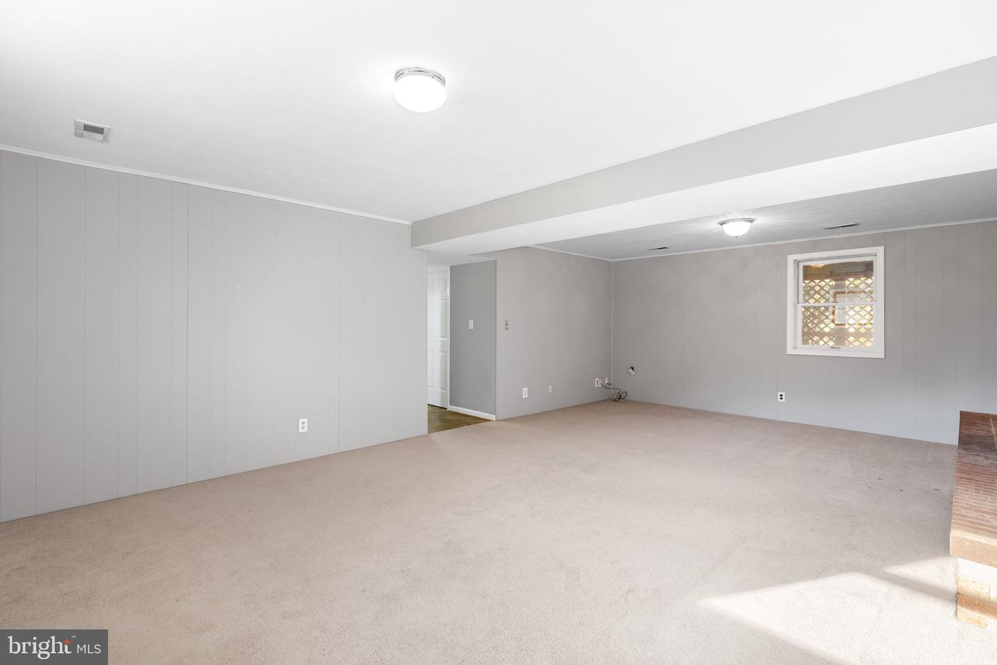 10408 Shaw DRIVE