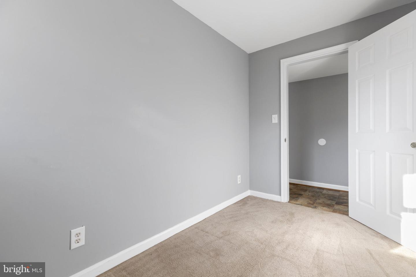 10408 Shaw DRIVE