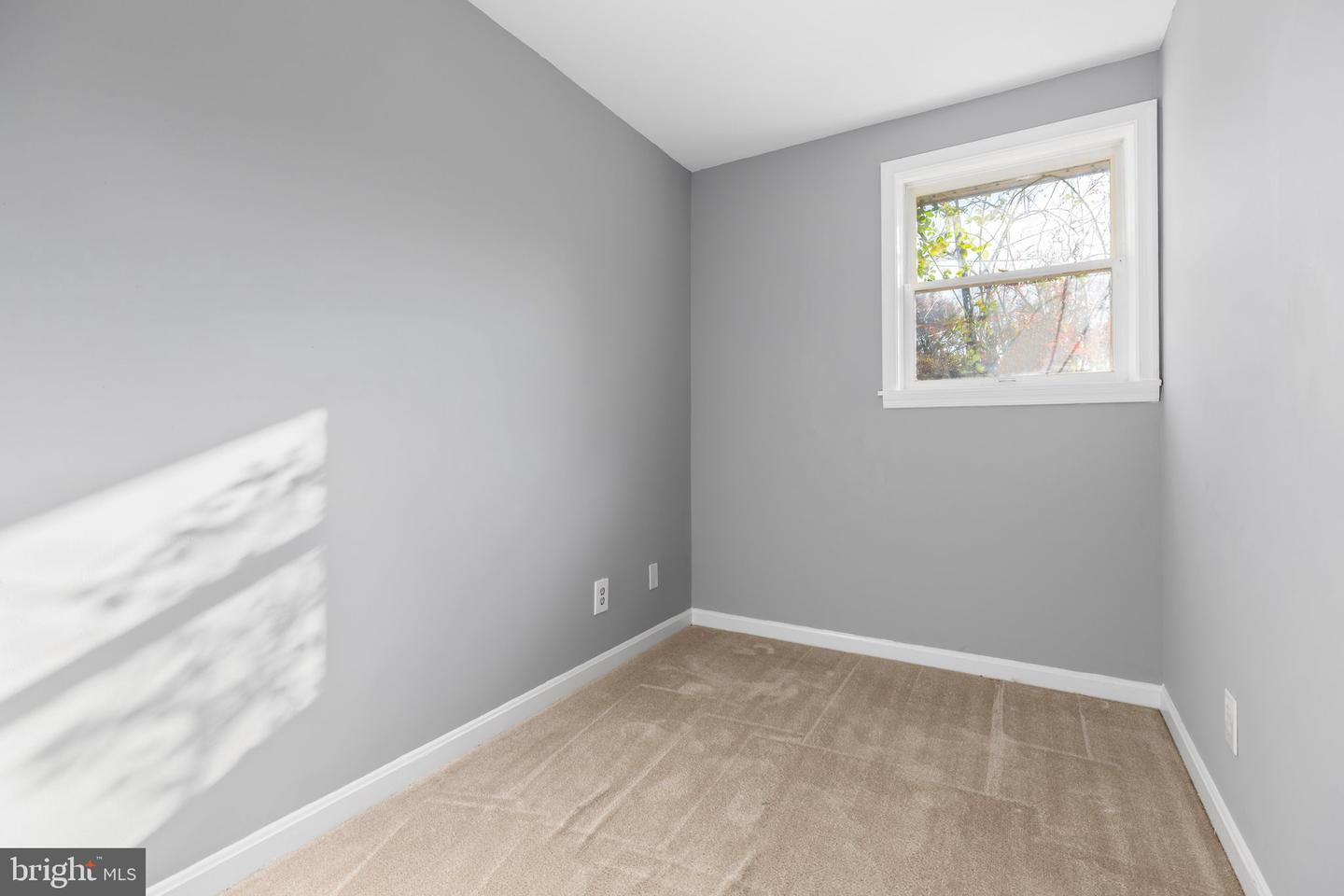 10408 Shaw DRIVE