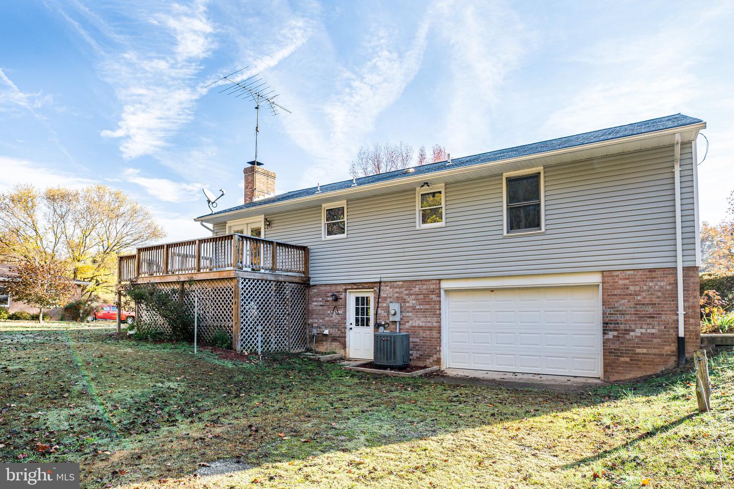 10408 Shaw DRIVE