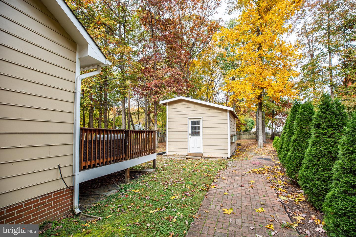 5815 Queens Mill CIRCLE