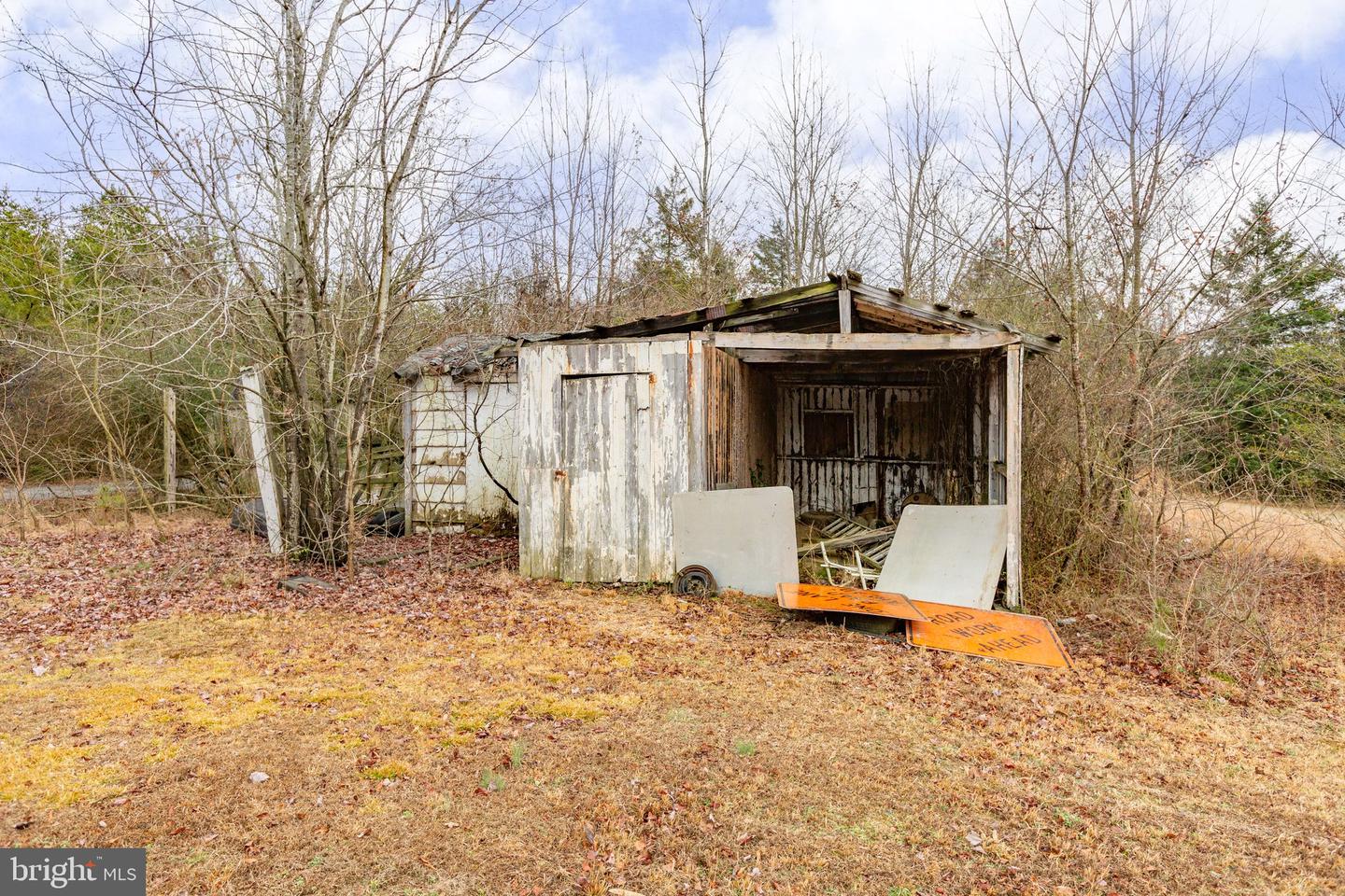 9005 Smiths Bend ROAD