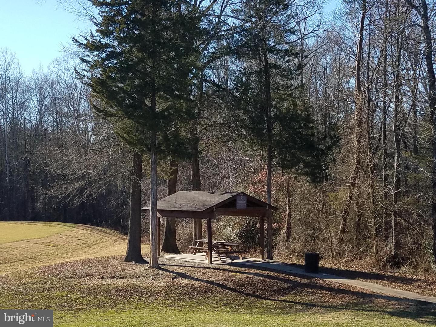 9005 Smiths Bend ROAD