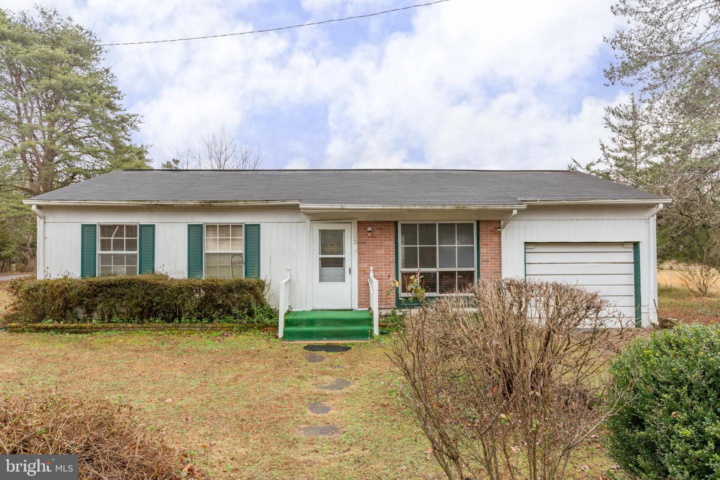 9005 Smiths Bend ROAD
