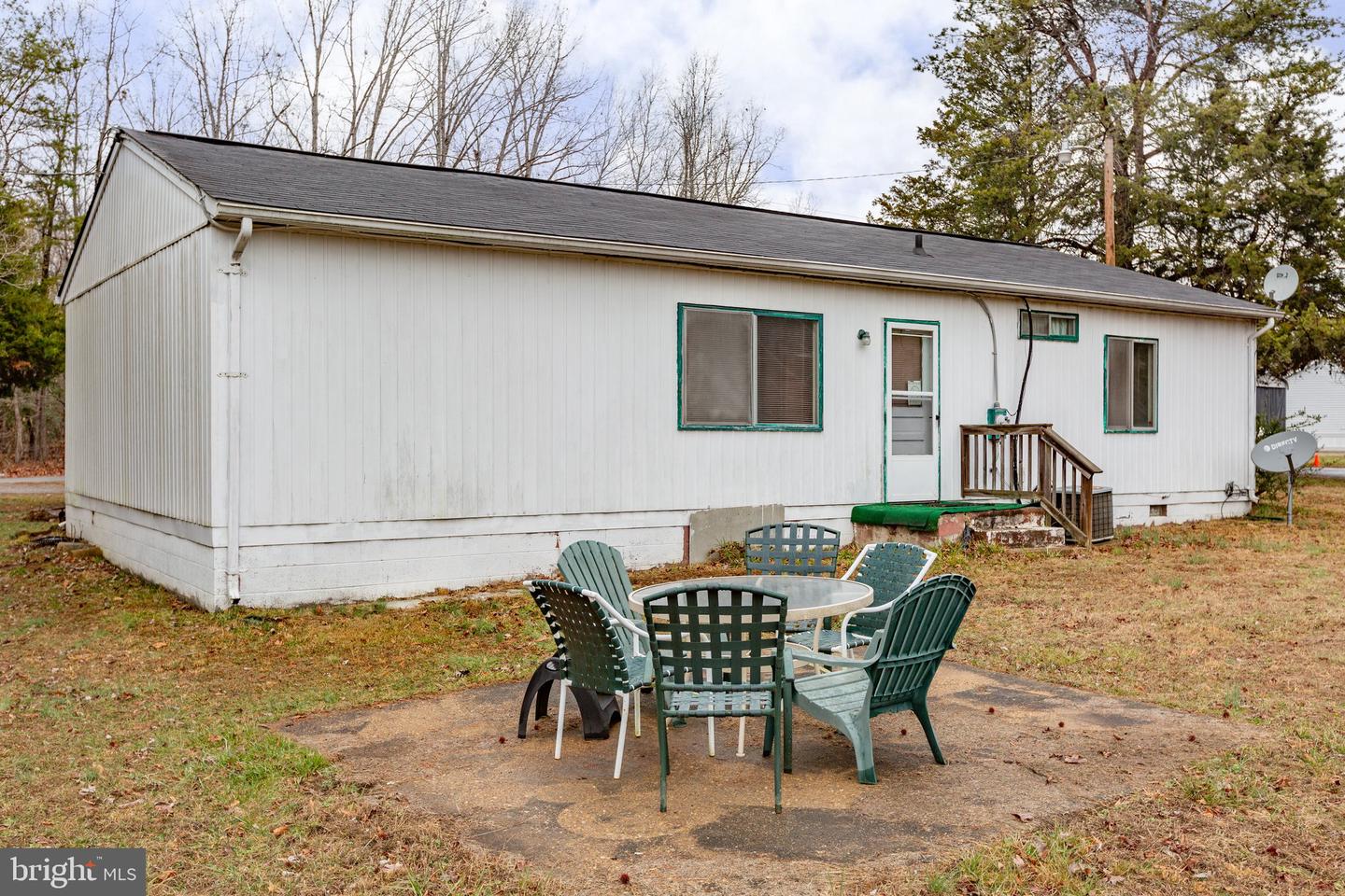 9005 Smiths Bend ROAD