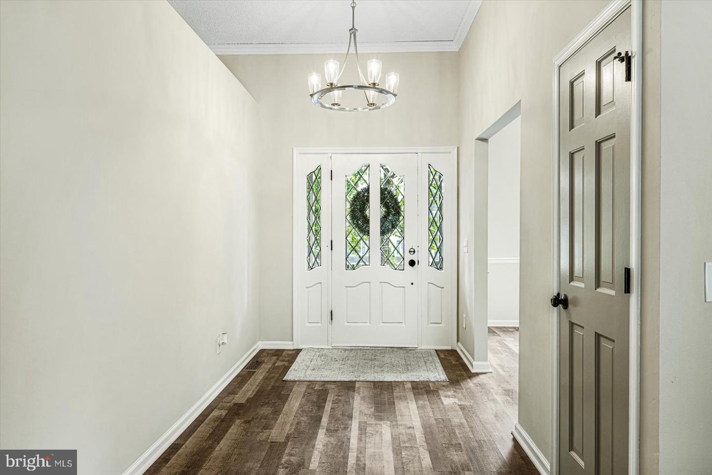 111 Chinaberry DRIVE