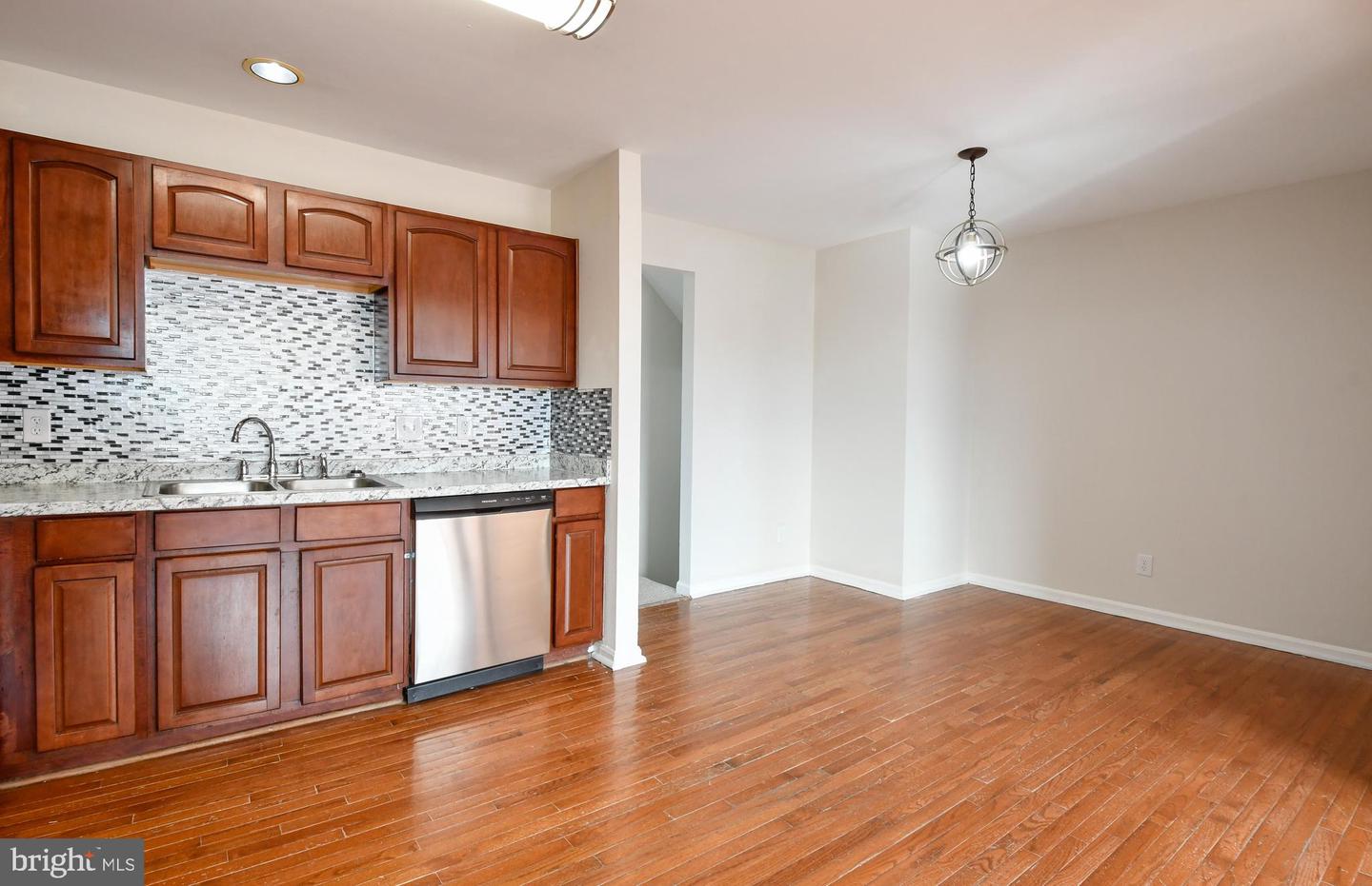 7324 Wytheville CIRCLE