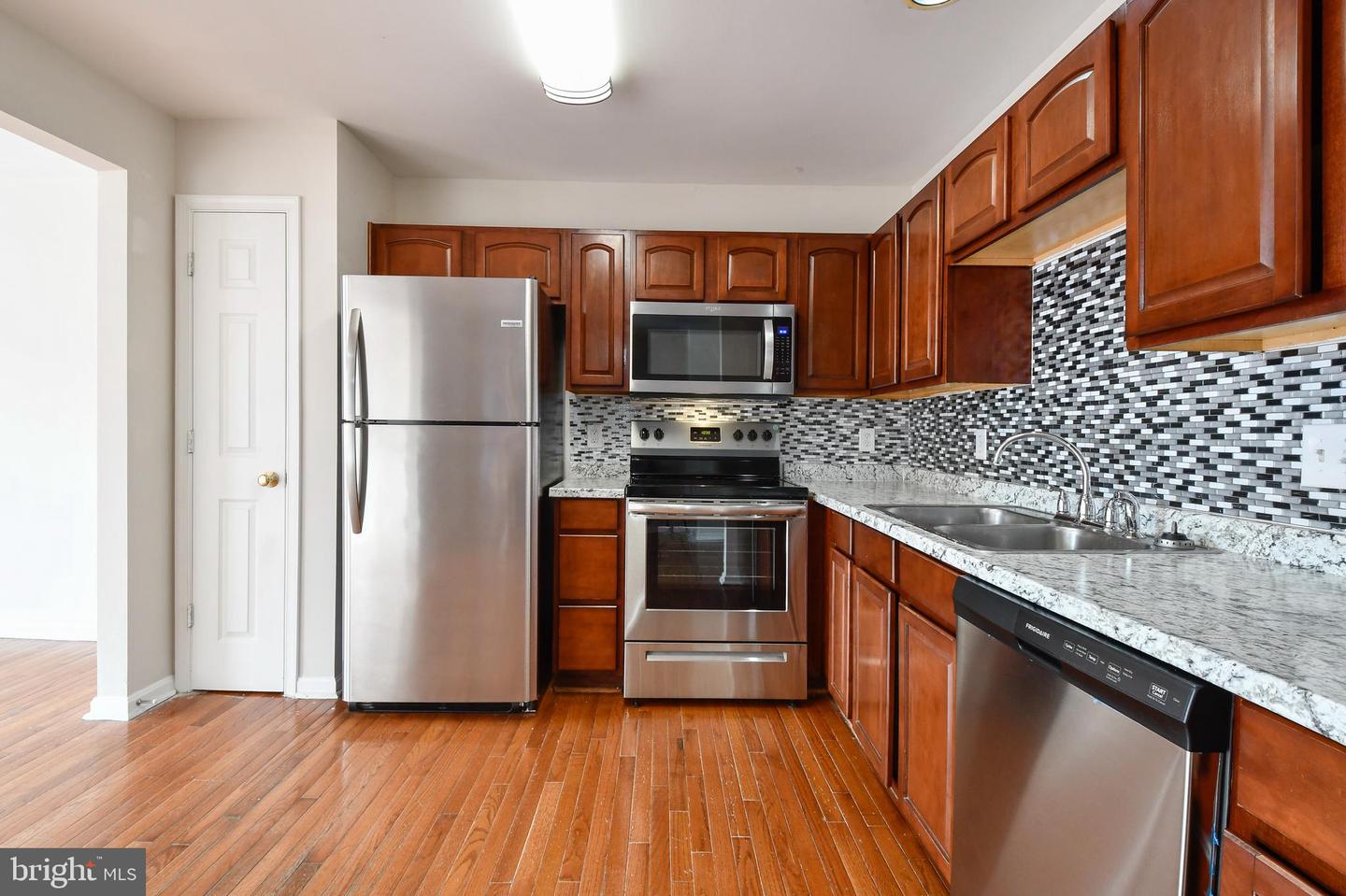 7324 Wytheville CIRCLE