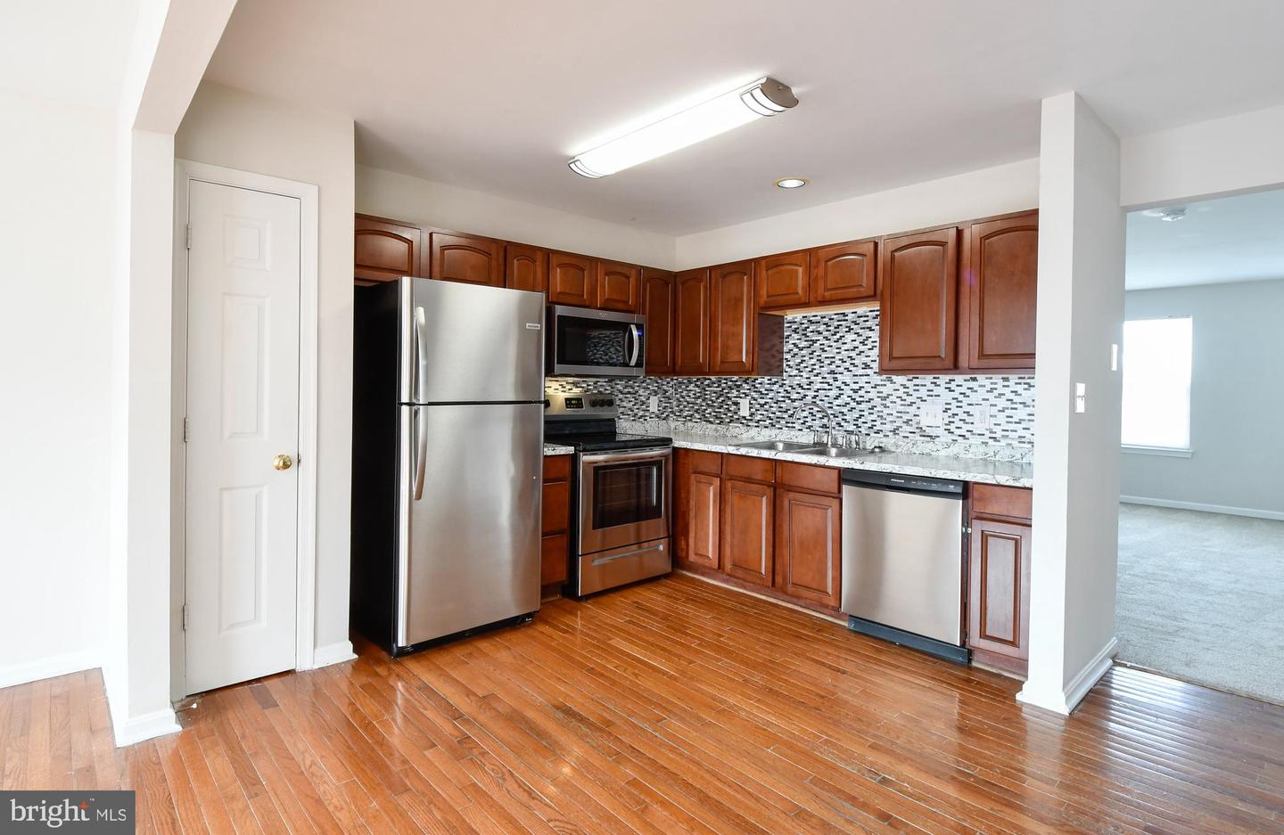 7324 Wytheville CIRCLE