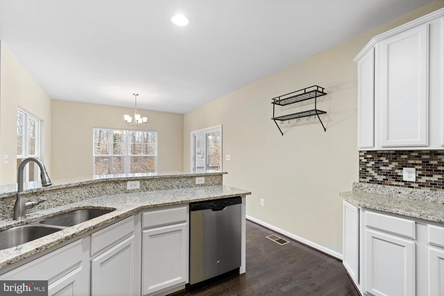 12919 Grenade LANE