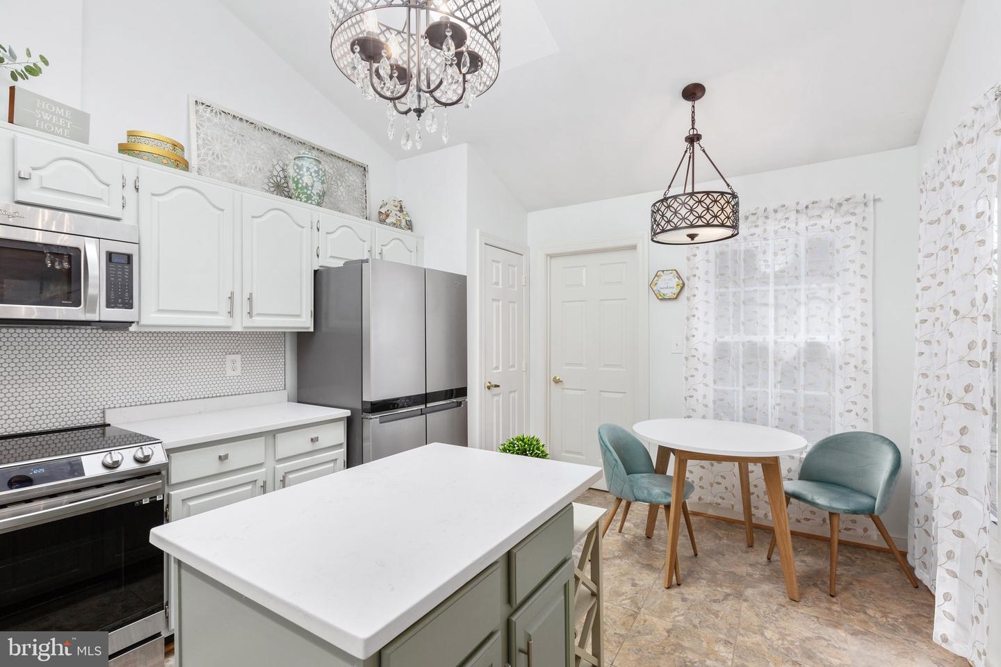 11237 Stone Mill COURT