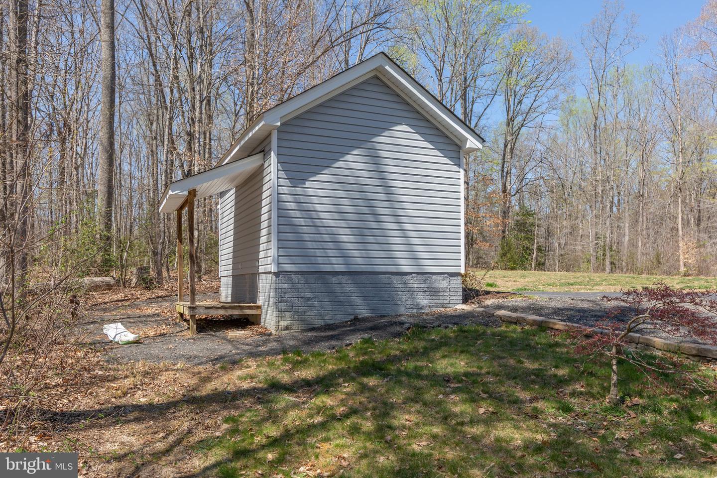 7318 Warwick Plantation LANE