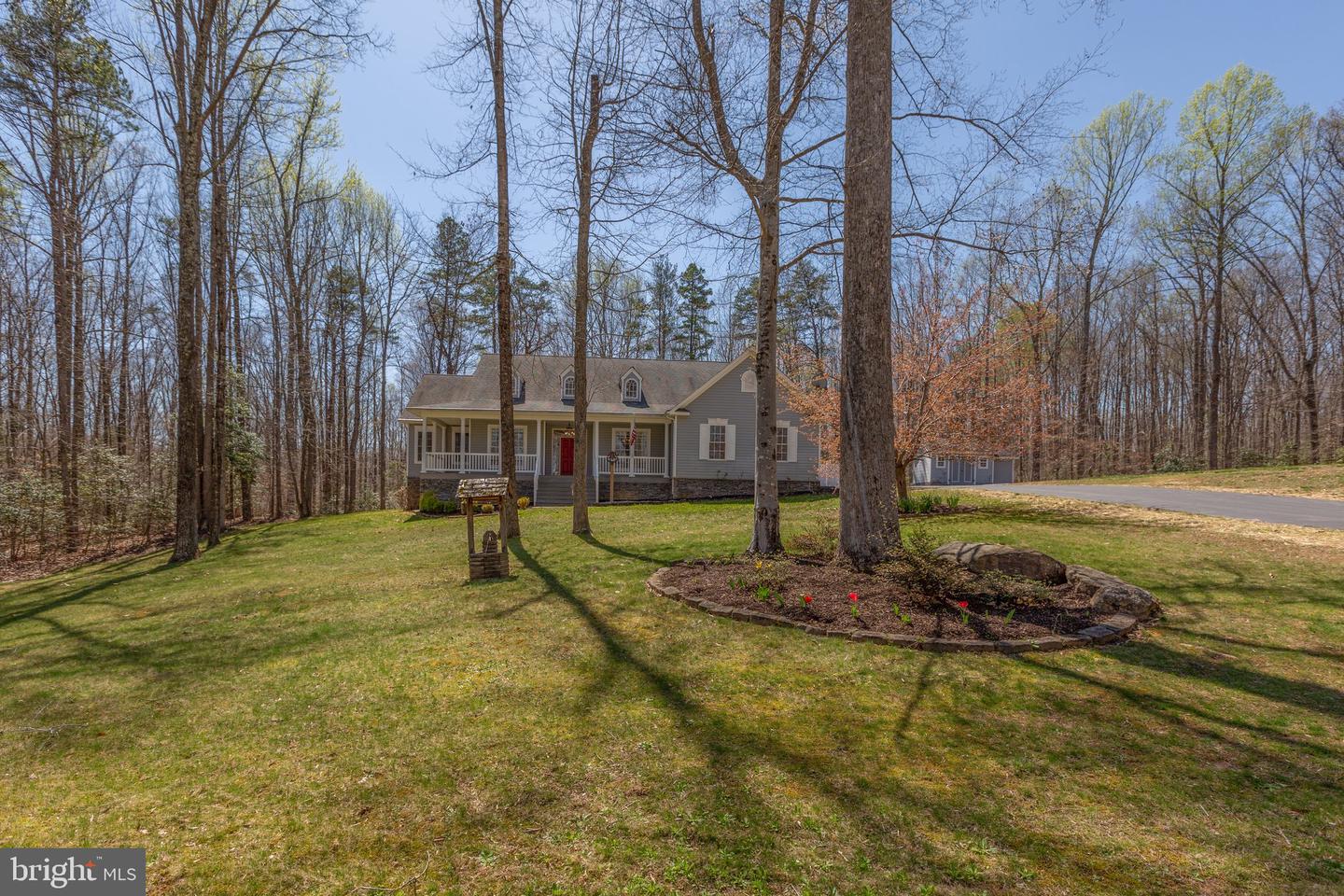 7318 Warwick Plantation LANE