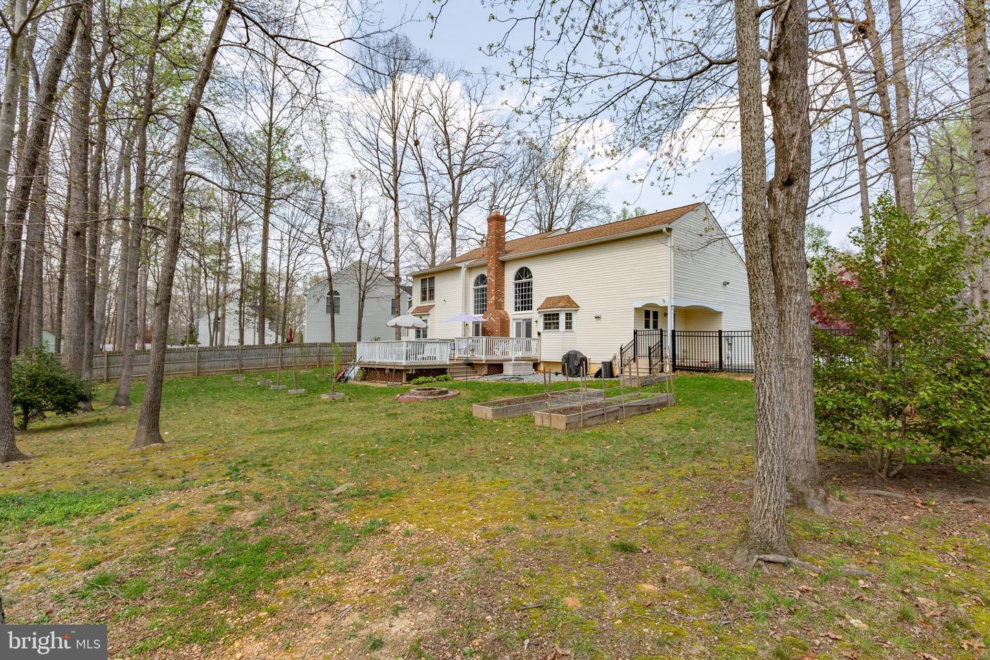 6610 Willow Pond DRIVE