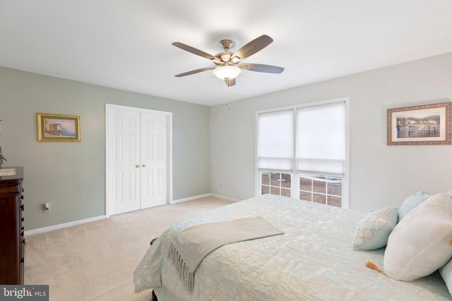 6610 Willow Pond DRIVE