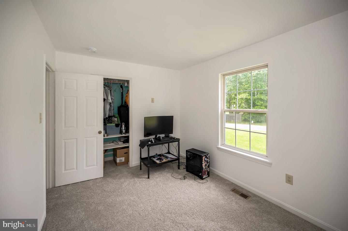 7911 Elmwood LANE