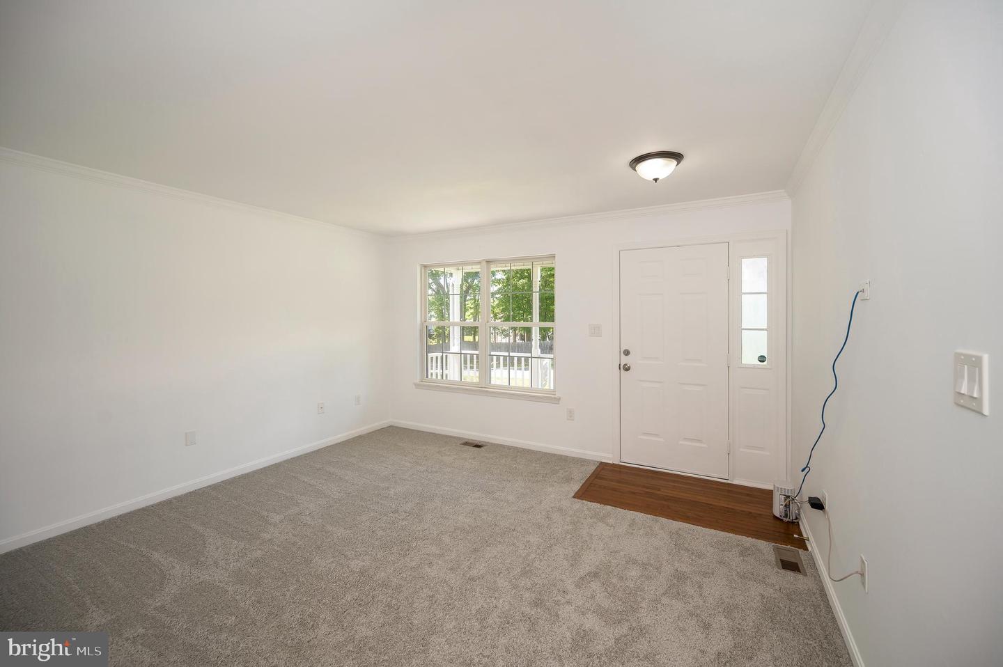 7911 Elmwood LANE