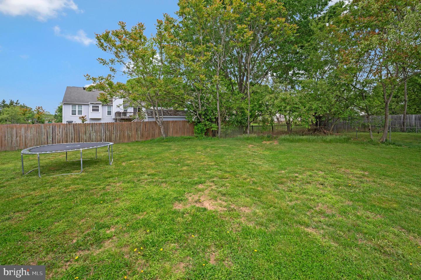 7911 Elmwood LANE