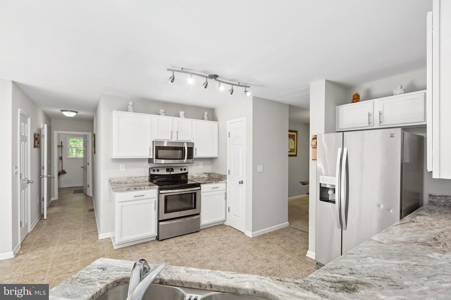10240 Edenton ROAD