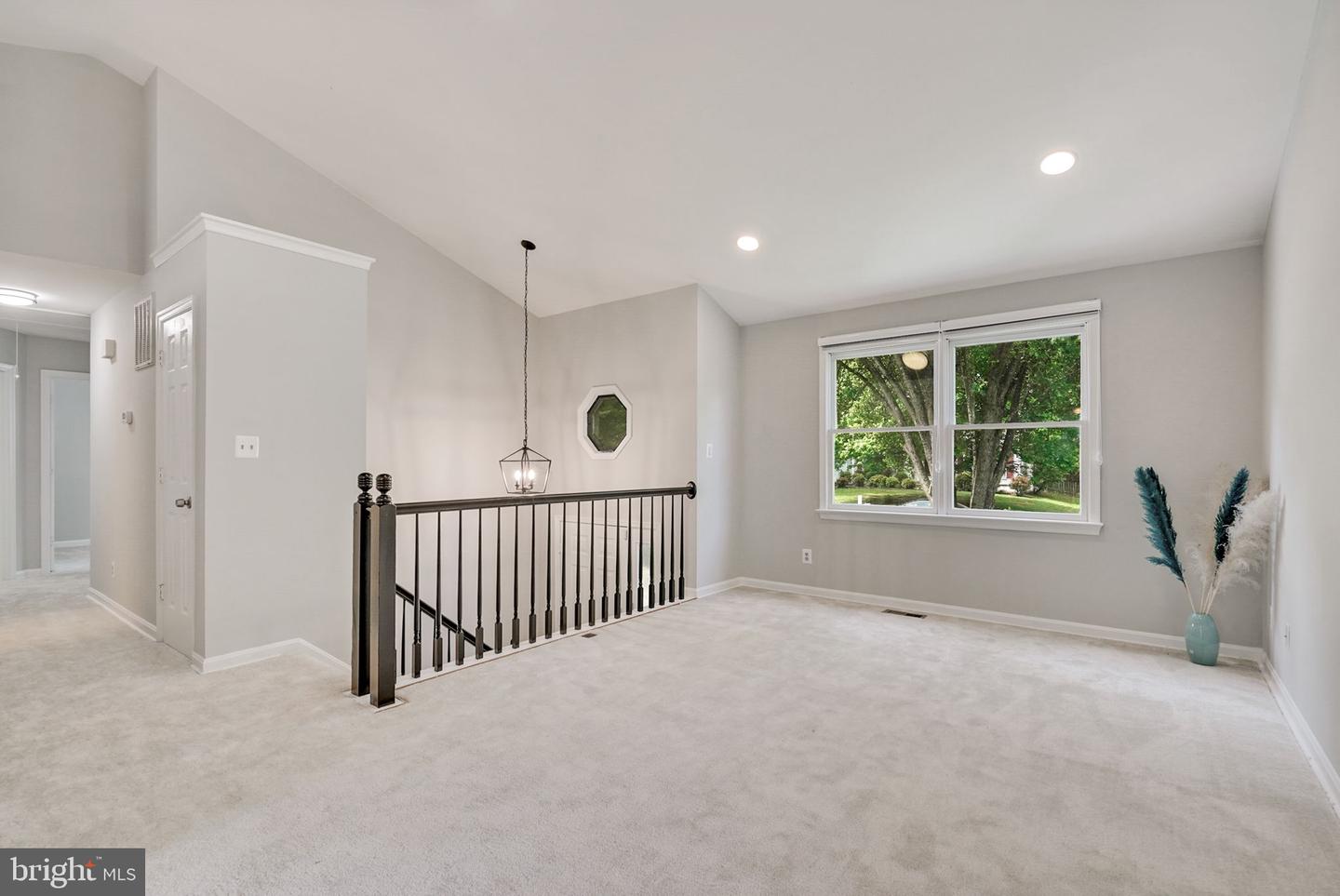 7309 Drew LANE