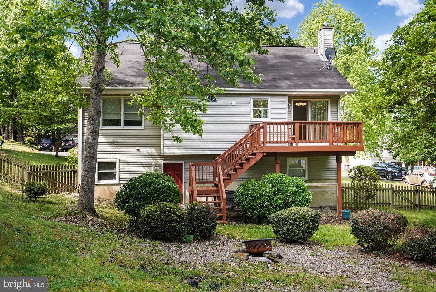 7309 Drew LANE