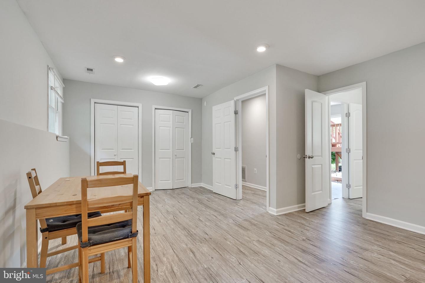 7309 Drew LANE
