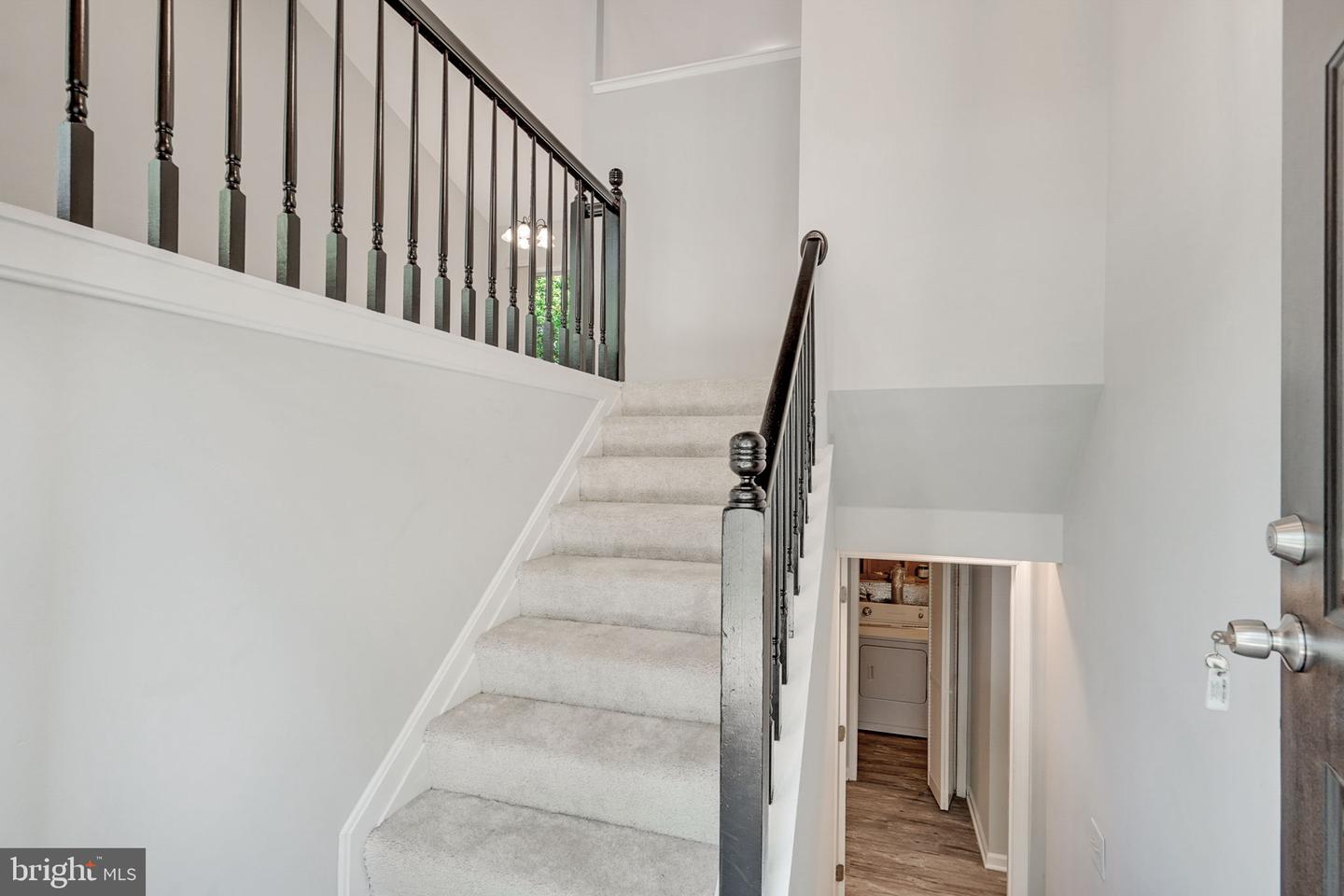 7309 Drew LANE