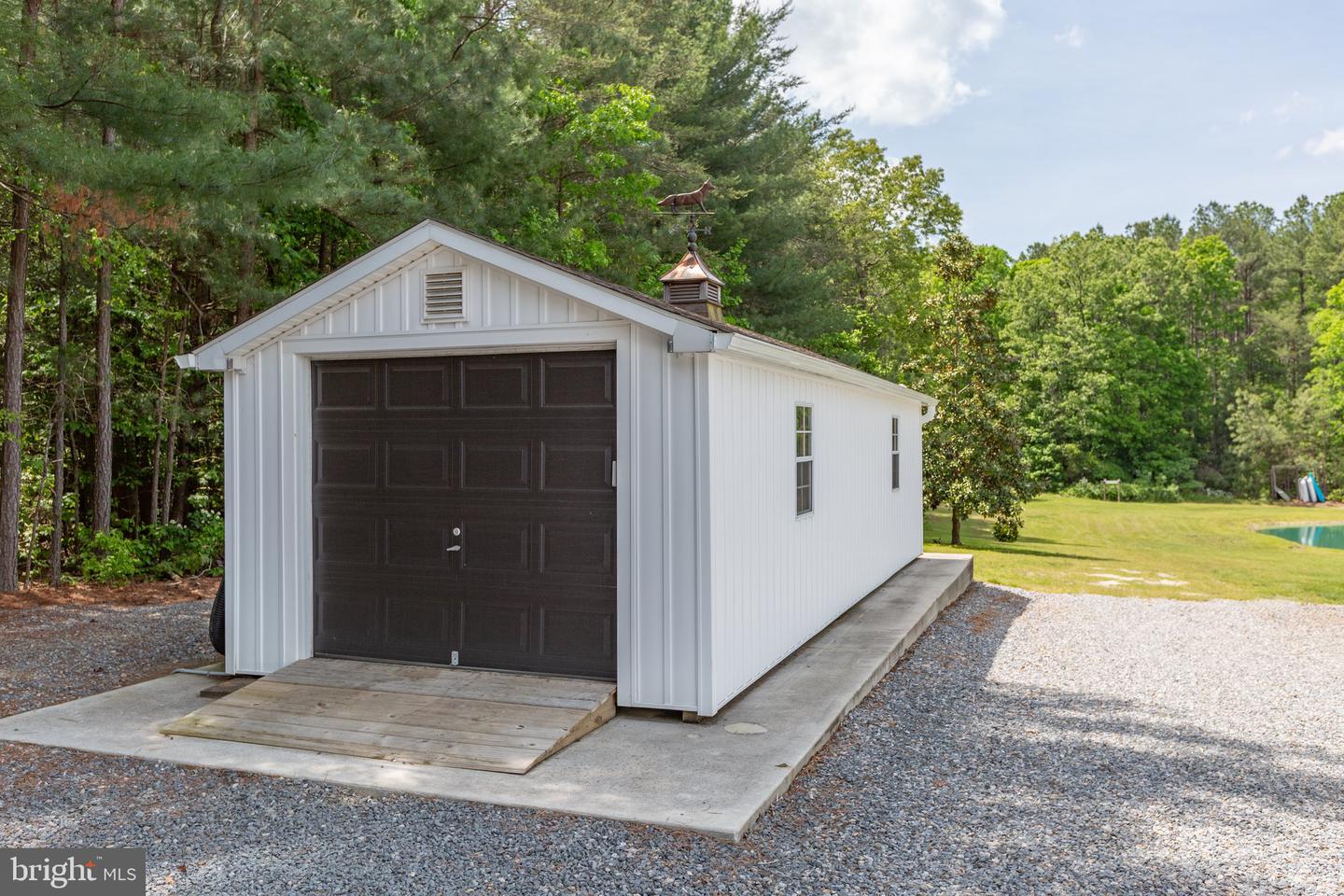 6829 Fox Ridge ROAD