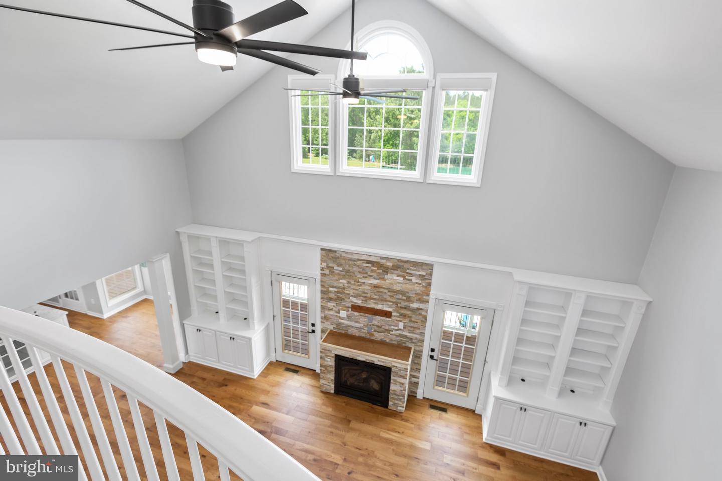6829 Fox Ridge ROAD