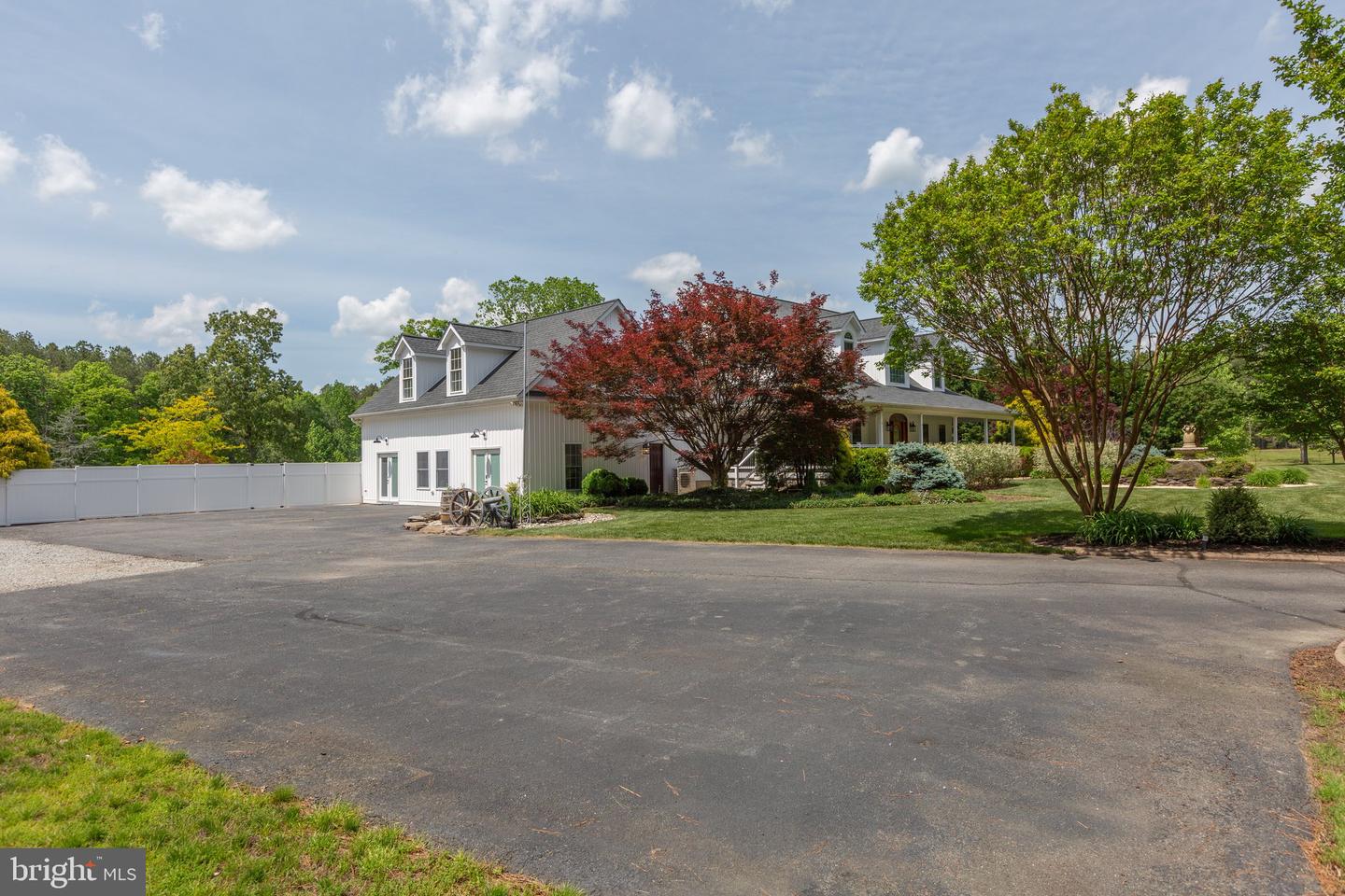 6829 Fox Ridge ROAD