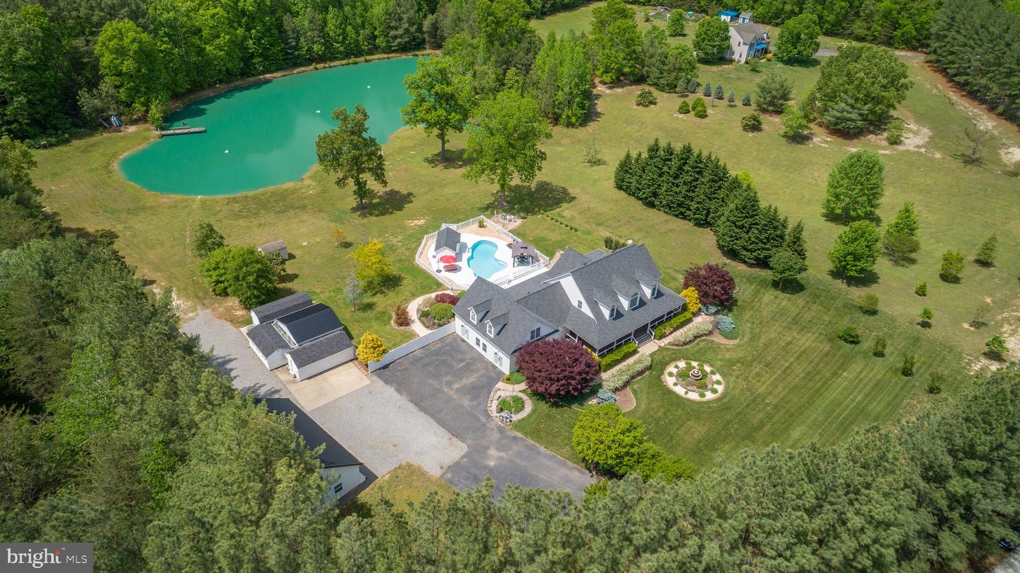 6829 Fox Ridge ROAD