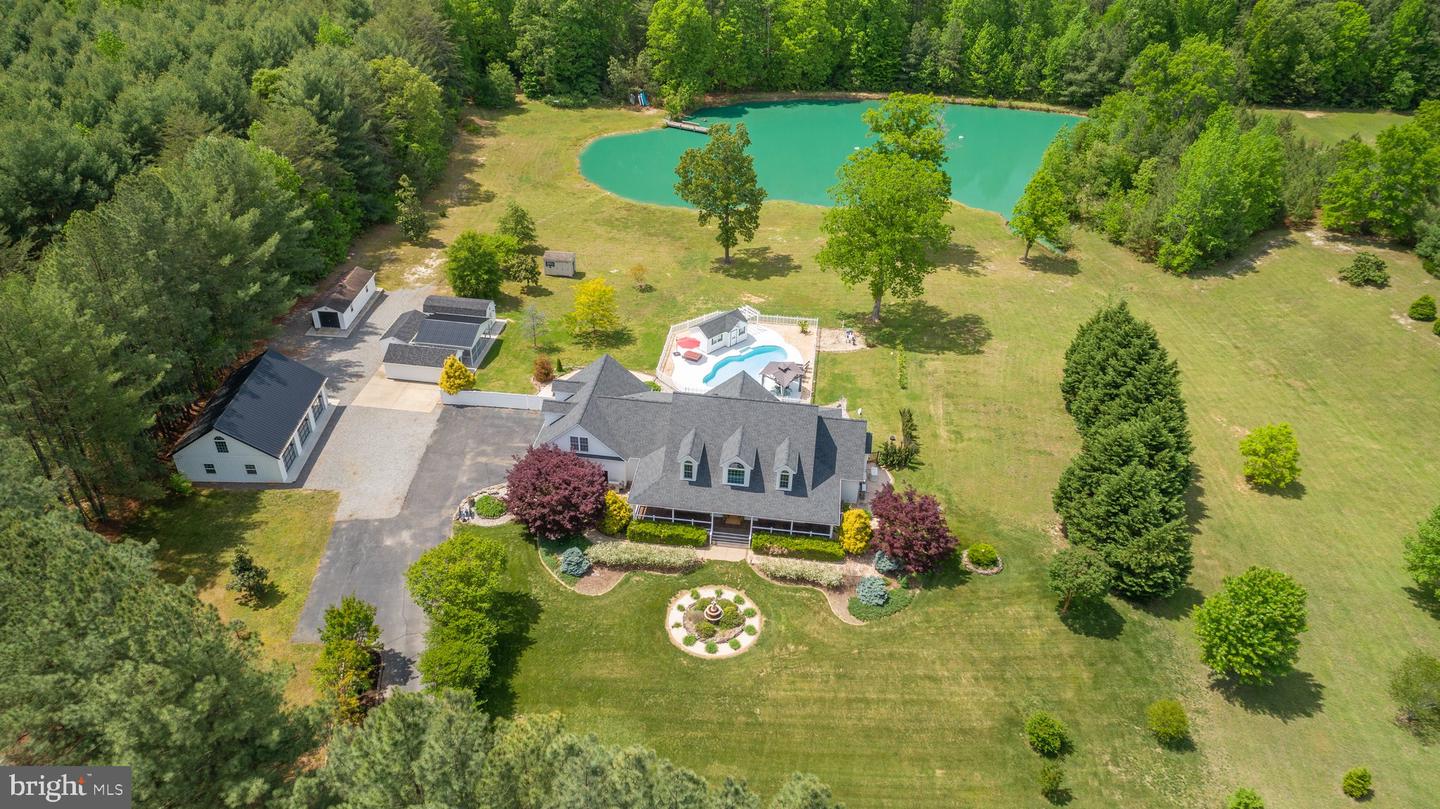 6829 Fox Ridge ROAD