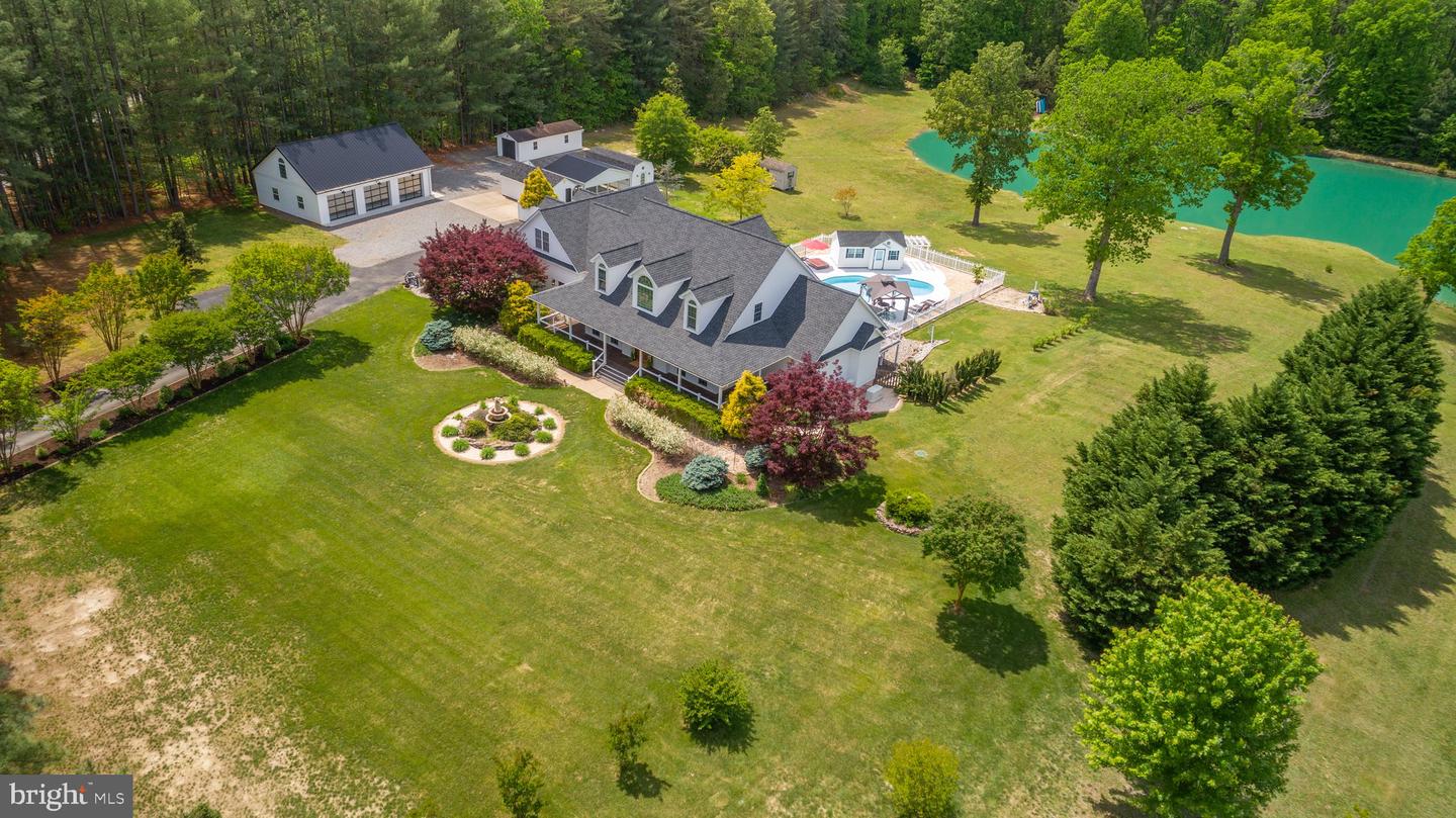 6829 Fox Ridge ROAD